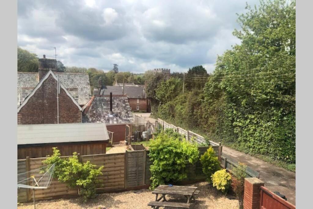 Church View, Poltimore Exeter Bagian luar foto